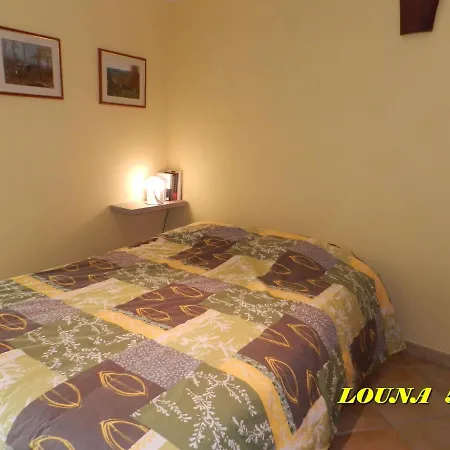 5 Personnes Maya Et Louna *